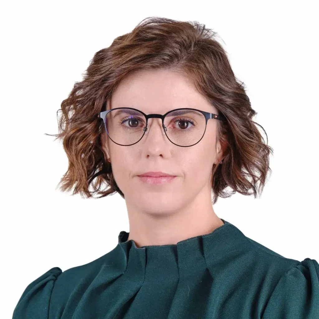 Headshot Carla Röhm